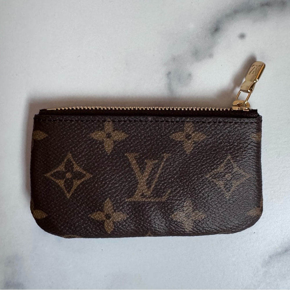 Louis Vuitton Key Pouch - Picture 6 of 6